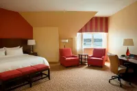 Halifax Marriott Harbourfront Hotel Hotels near Science Building at Saint Mary's University