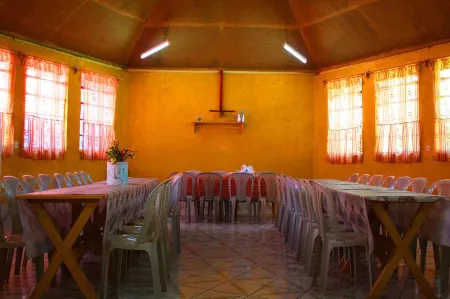 Hotel Paz en la Tormenta Tejar - Hostel Отели в г. Chimaltenango