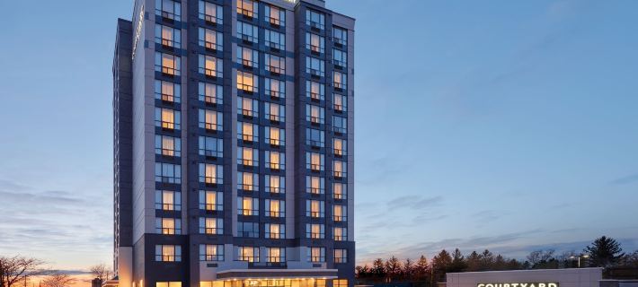 Courtyard by Marriott Kitchener Отели в г. Китченер