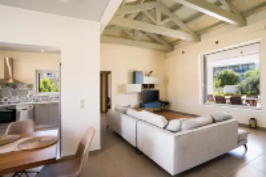 Three Stars Luxury Villas