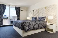 Highpoint International Hotel Hotels in Gladstone Central