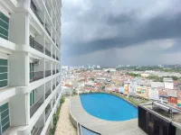 Modern and Spacious Studio Room at Green Kosambi Apartment - Gym