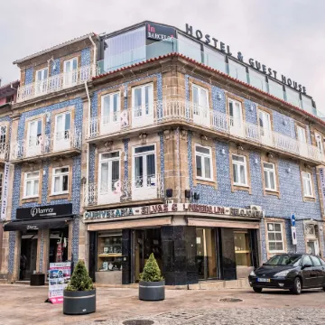 In Barcelos Hostel & Guest House