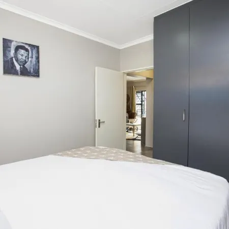 Eazy Apartment by Mall of Africa