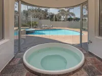 The Beach Palace Ramsgate - Hot Tub