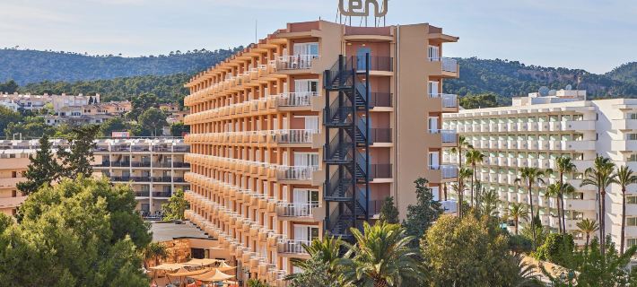 Tent Palmanova Hotels in Calvia