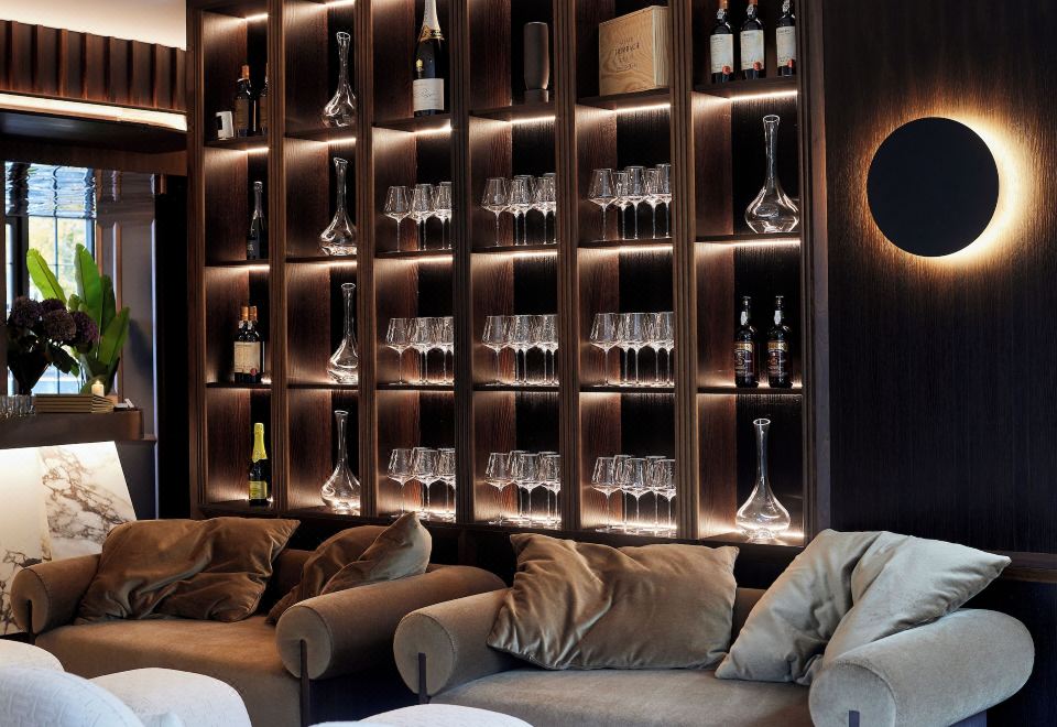 1. 헬레루프 파크호..