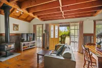 Stayau 1Br Rustic Picturesque Cottage