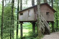 Domaine de Syam - Gîtes, Chambres d'hôtes & Cabanes Hoteles en Foncine-le-Haut