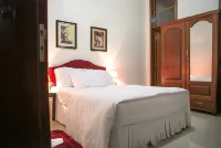 St Augustine Apartment & Hotel Hotels in Kinazi