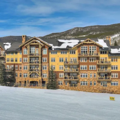 Timbers & Lone Eagle by Vail Resorts Hotels near أرجنتينا