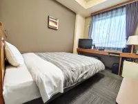 โรงแรมรูท-อินน์ คอร์ท อาซึมิโนะ โทโยชินะ เอคิมินามิ โรงแรมใน