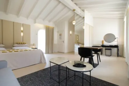 Hotel Spa Genovese Отели рядом с достопримечательностью «Office Municipal de Tourisme de Bonifacio»