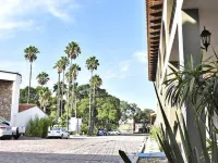 Hotel Sand's San Luis Potosí - Bãi đậu xe