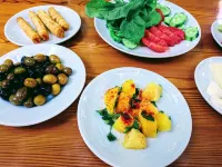 Simge Pension - servizio colazione