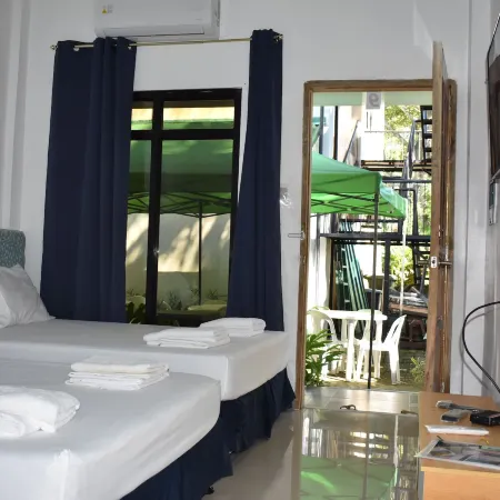 Seaside Traveler's Inn by Camiguin Island Home
