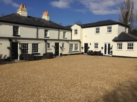 Whitehouse Guest House