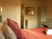 Birchwood Spa Motel - spa