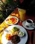 Finca Luna Nueva Lodge - breakfast