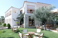 Hotel Paralio Hotels in Possidi