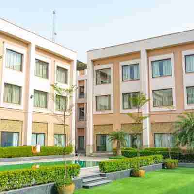 Tivoli Grand Resort Hotel Exterior