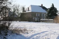 Chambres d'hôtes du Jay Hôtels à proximité de : Apremont-sur-Allier
