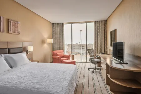 Hilton Garden Inn Tabuk Отели рядом с Аэропорт Табук