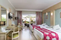 فندق ومنتجع نعمة باي Hotels near Medi Sports Supplies