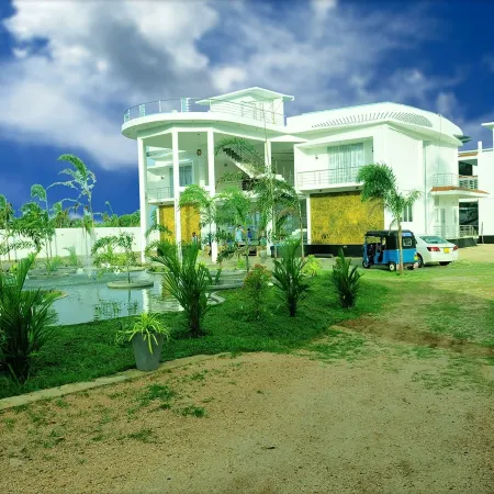 Sunstar Nilaveli
