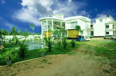 Sunstar Nilaveli Hotels in Nilaveli
