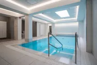 Art Deco Wolker by Astoria Hotel & Medical Spa - С бассейном