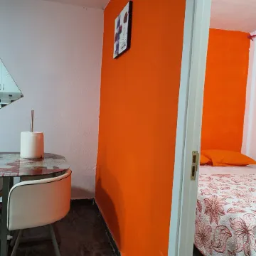Low Cost Room Plaza de Hierro I