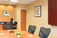 Fairfield Inn & Suites Omaha Downtown