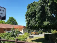 Commodore Motor Lodge Hotels in Ashburton
