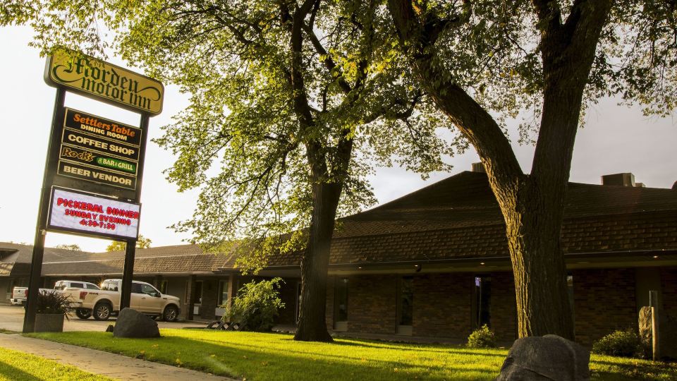 Morden Motor Inn