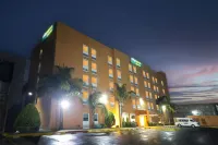 City Express Junior by Marriott Toluca Aeropuerto Hotel a Lerma
