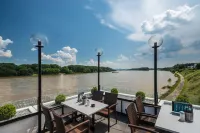 Rheinterrassen Hotel Café Restaurant Hotels in Wesseling