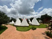 Ravishing Retreat Resort فنادق في Ramanagara