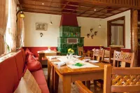 Landhaus Hirschsprung Hotels in Schlangen