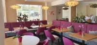 Eden Hotel - breakfast