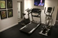 Carlton Hotel - Gym