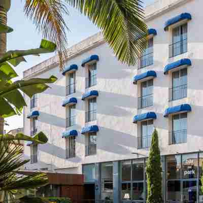 Hotel Medium Sitges Park Hotel Exterior
