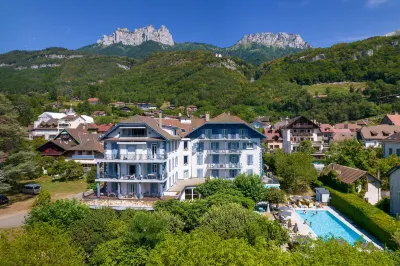 Hotel du Lac Hotels near Cascade d'Angon