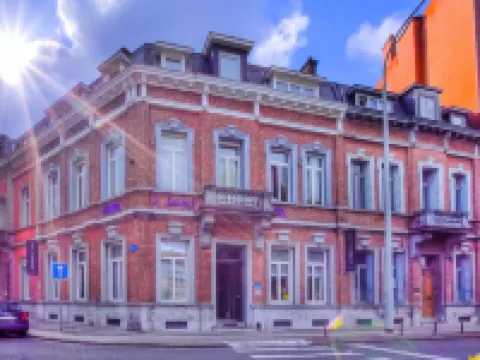 Hotel St James Hotéis em Mons