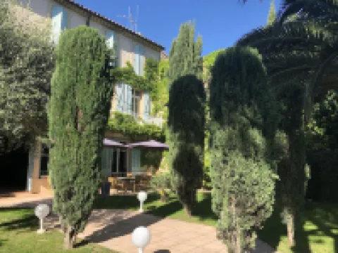 Le Jardin d'Homps Hotels in Homps