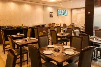 The Parisian Hotel - sarapan