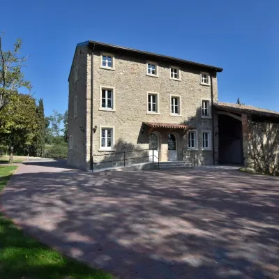 Le Palazzole Hotels near Acqua Paradise