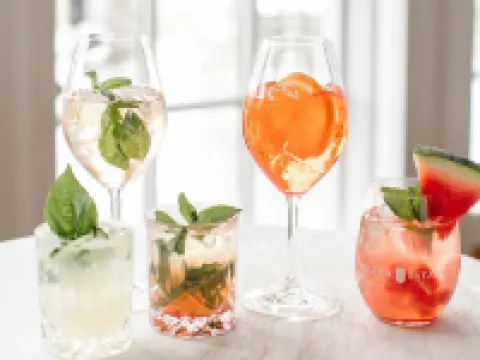Riverbend Inn & Vineyard Hotels in Niagara-on-the-Lake