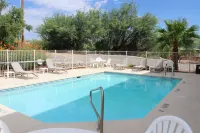 Comfort Inn Green Valley, Arizona - Pools