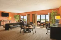 DoubleTree by Hilton Hotel Springfield